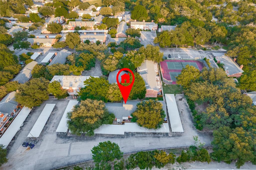 Indian Crk #1 Condo - Residential