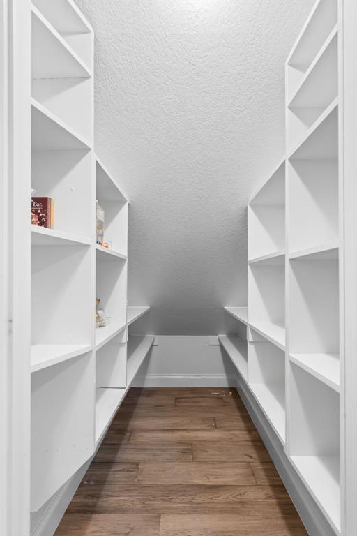 Emerald Sound At Lake Lewisvil - Residential