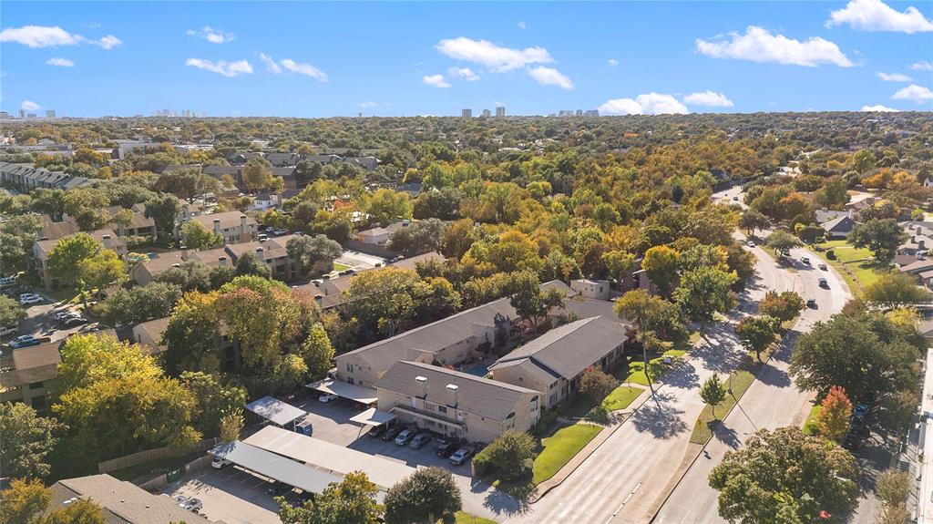 Villa De Royale - Residential