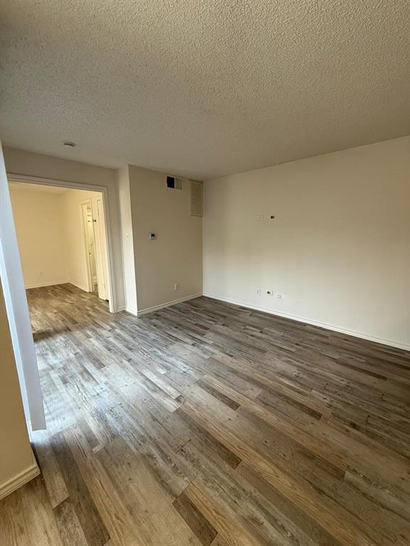 Richland Trace Condos - Residential