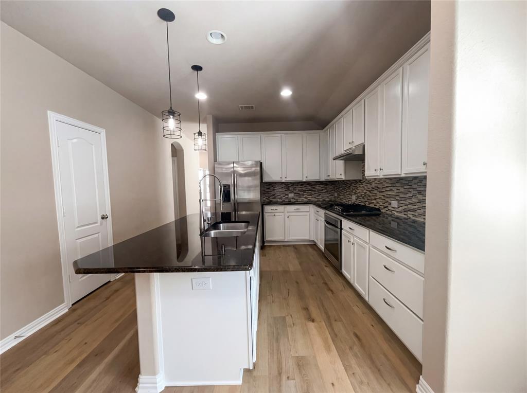 3609 Limousine Parkway