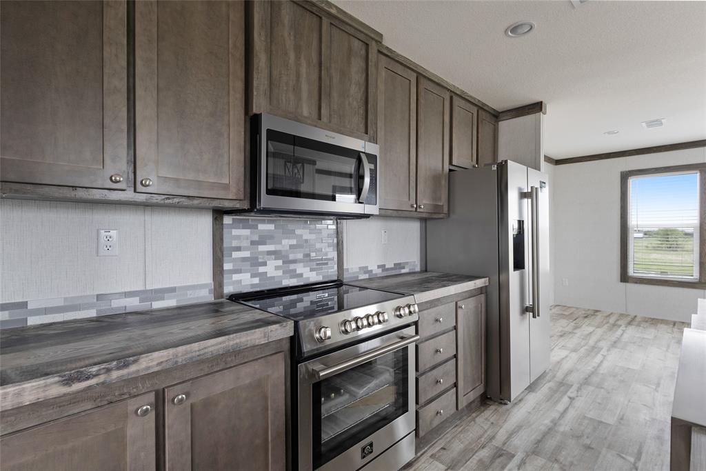 A0015 ALLEN, S W - Residential