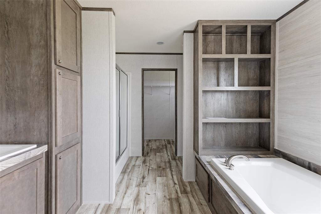 A0015 ALLEN, S W - Residential