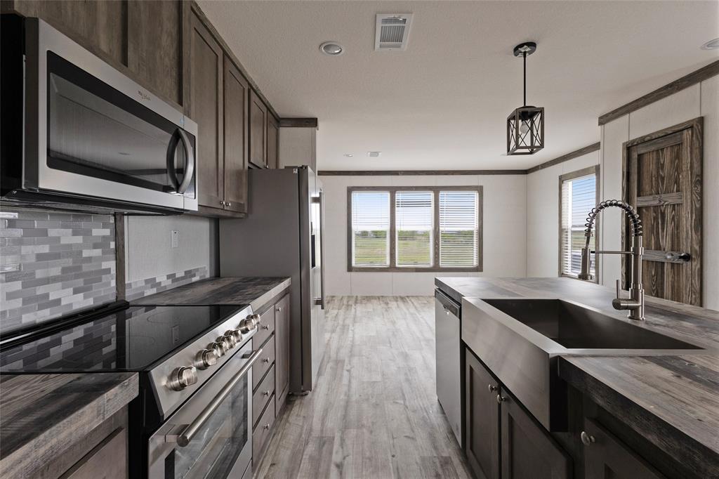 A0015 ALLEN, S W - Residential