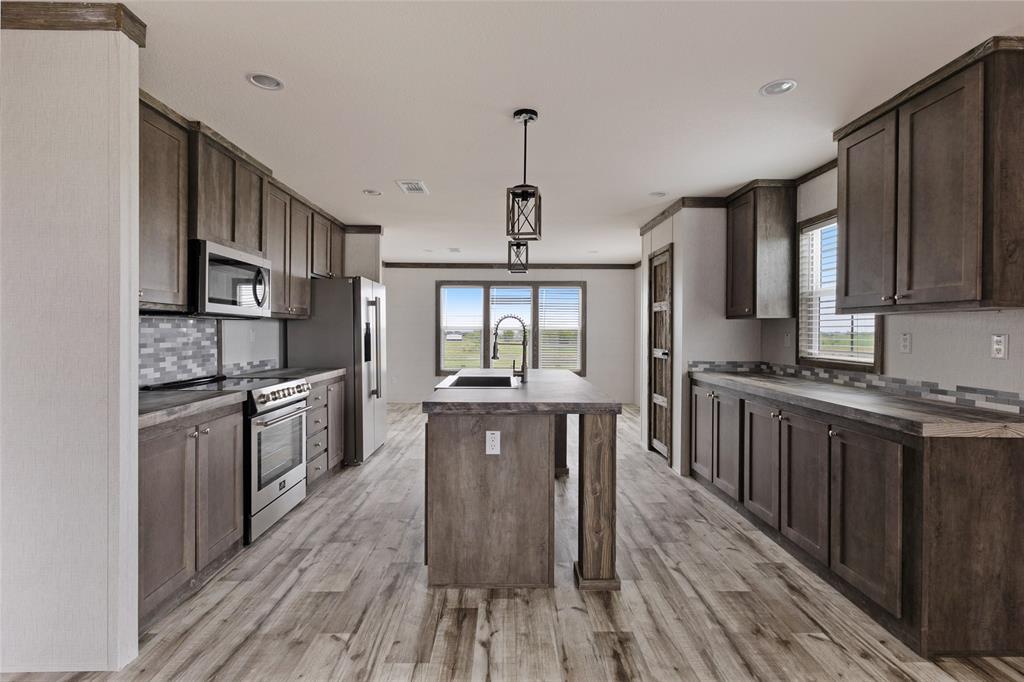 A0015 ALLEN, S W - Residential