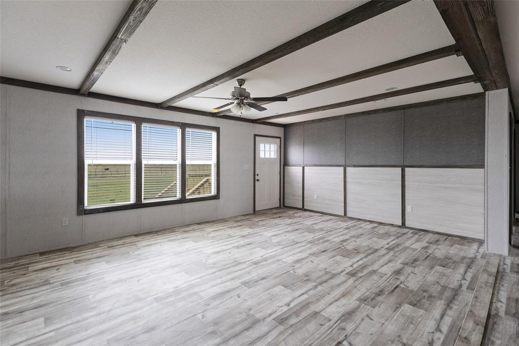 296 County Road 3215