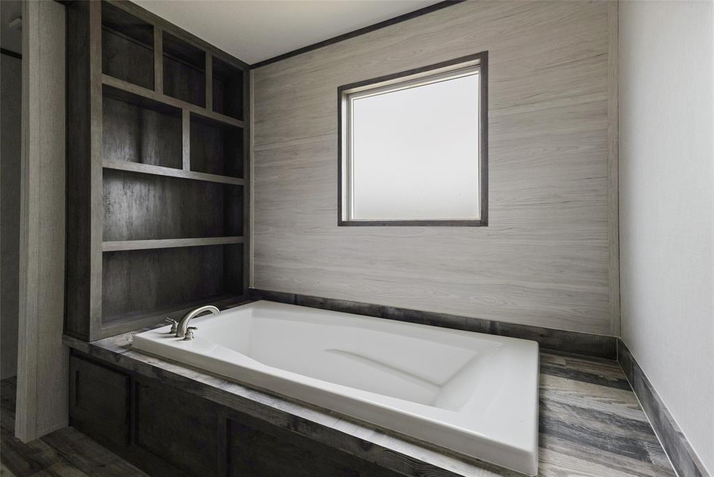 A0015 ALLEN, S W - Residential