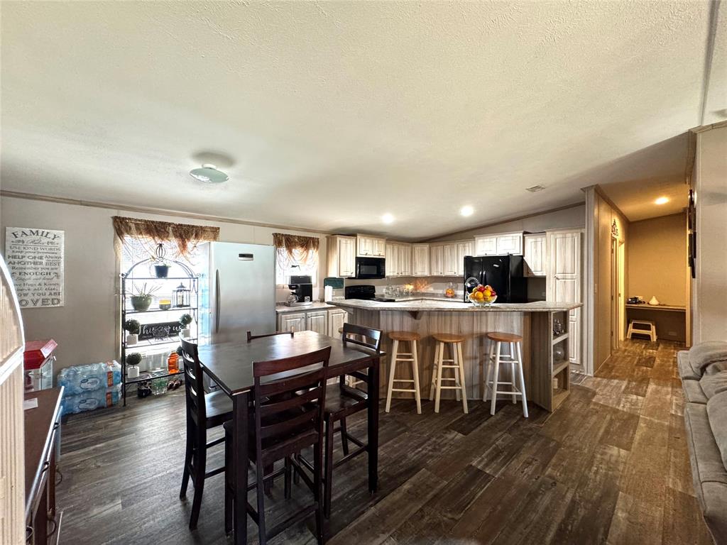 Holiday Village - Residential