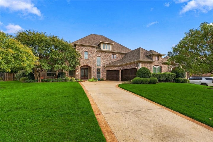 Photo 1 of 40 — 204 Saint Tropez Drive, Southlake, TX 76092