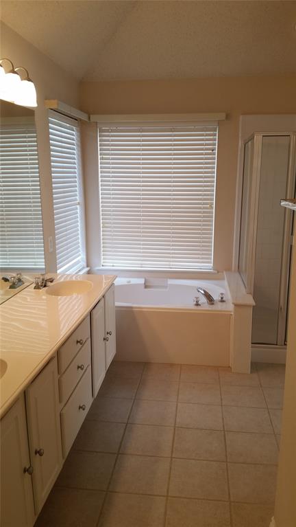 Lakes Of Preston Vineyards Ph 2 The - Residential Lease