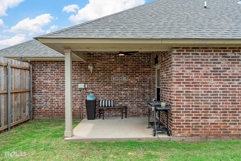 Shreveport, Louisiana 71105, United States, 3 Bedrooms Bedrooms, ,2 BathroomsBathrooms,Residential,Active,146805