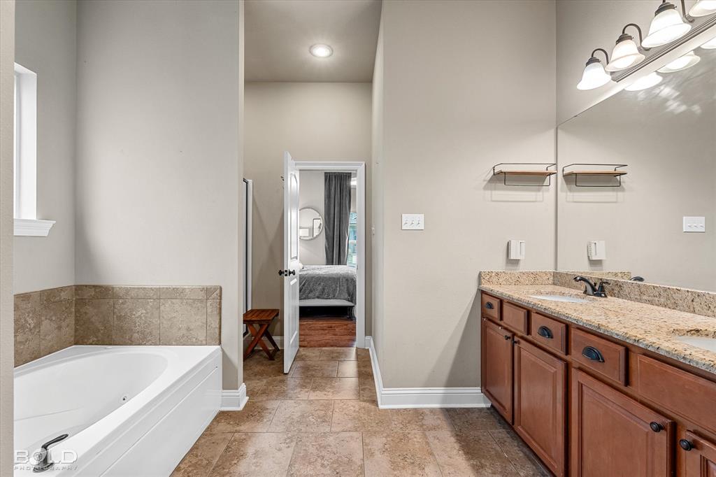 Shreveport, Louisiana 71105, United States, 3 Bedrooms Bedrooms, ,2 BathroomsBathrooms,Residential,Active,146805