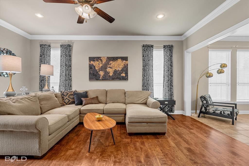 Shreveport, Louisiana 71105, United States, 3 Bedrooms Bedrooms, ,2 BathroomsBathrooms,Residential,Active,146805