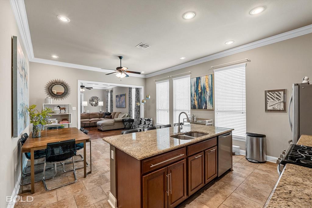 Shreveport, Louisiana 71105, United States, 3 Bedrooms Bedrooms, ,2 BathroomsBathrooms,Residential,Active,146805