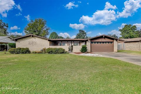 219 Walnut Lane Bossier City LA 71111