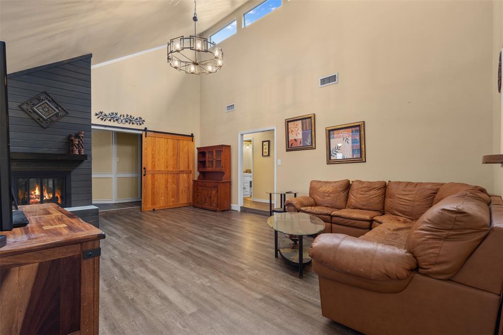 1617 Westridge Drive