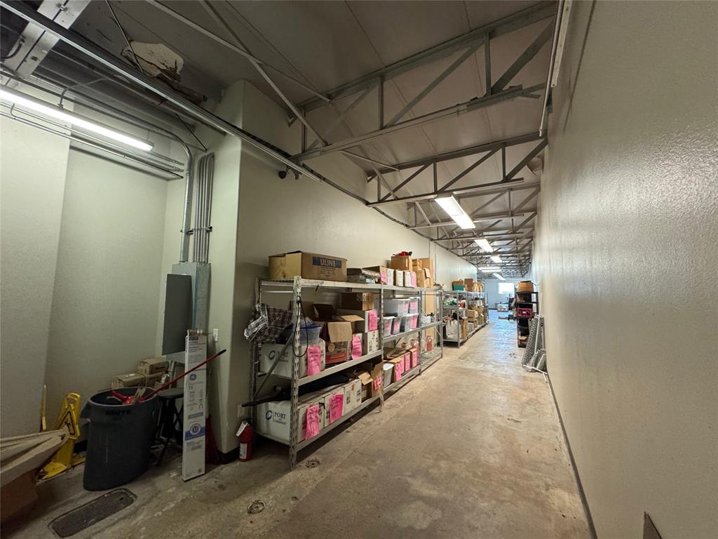 Trinity Indust District - Commercial Sale