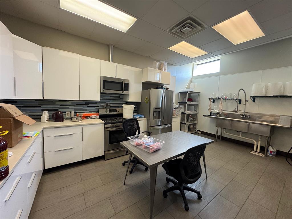 Trinity Indust District - Commercial Sale