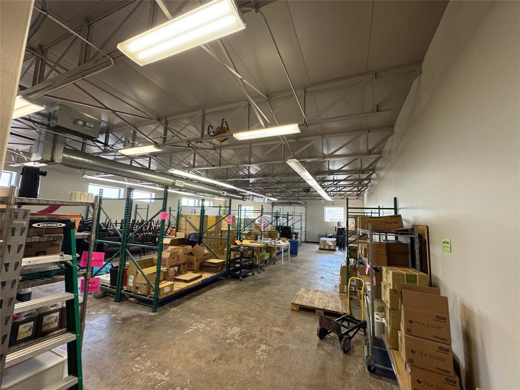Trinity Indust District - Commercial Sale
