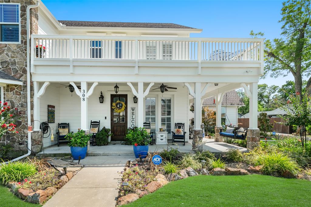 308 W Main Street