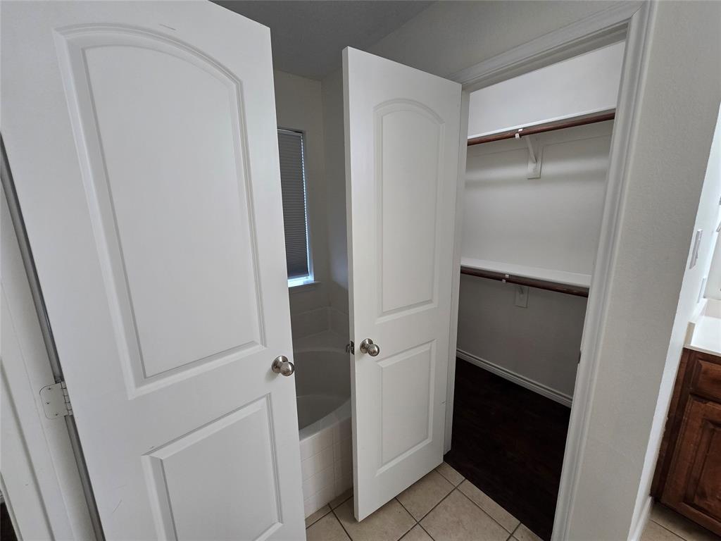 Golden Pond Estate - Residential Lease