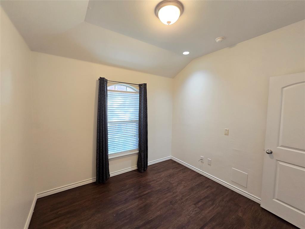 Golden Pond Estate - Residential Lease