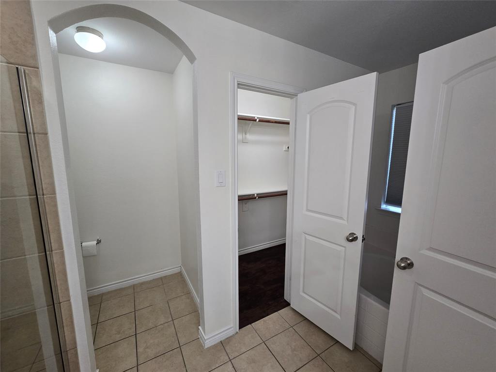 Golden Pond Estate - Residential Lease