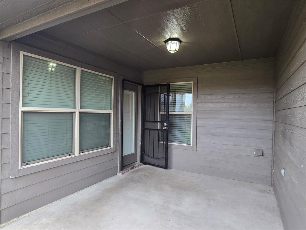 Golden Pond Estate - Residential Lease