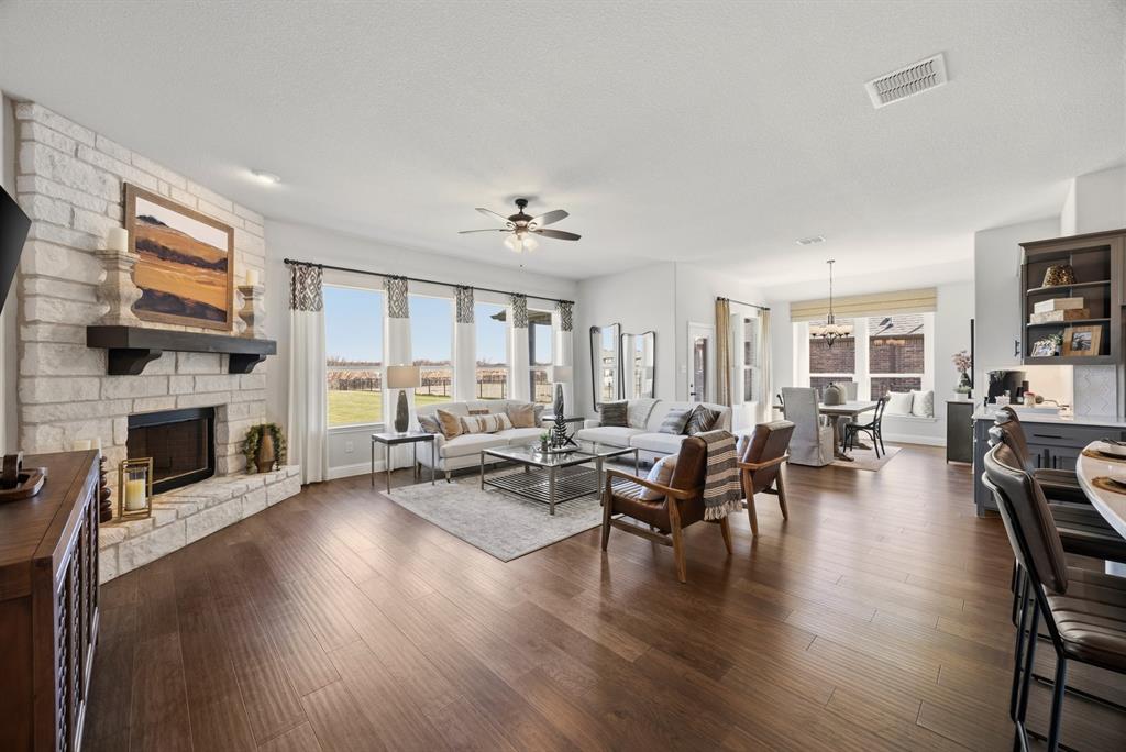 Abe's Landing - Residential