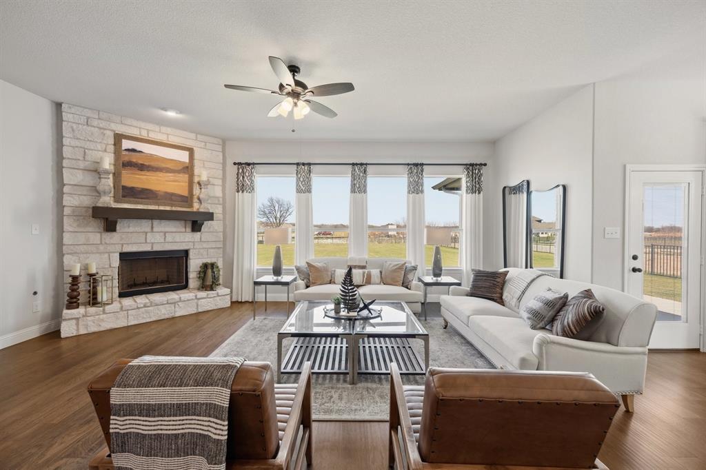 Abe's Landing - Residential