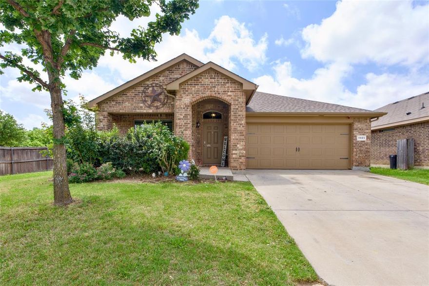Welcome to a beautifully maintained home offering comfort, functionality, and convenience in a growing area of South Fort Worth. This property is located very close to major highways and stores. It features a well designed layout with spacious living areas, abundant natural light, and a seamless flow perfect for both everyday living and entertaining. The kitchen offers ample cabinet and counter space, making meal prep easy while staying connected to the main living area. Generously sized bedrooms provide flexibility for families, guests, or a home office setup. The primary suite offers privacy and comfort, creating the perfect place to unwind. Schedule your showing today!