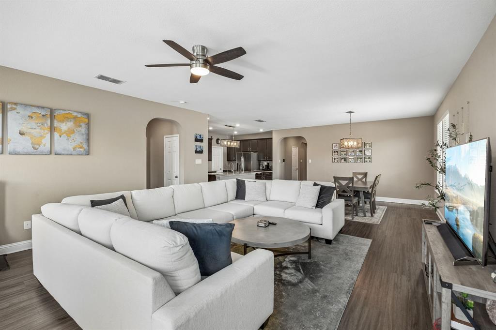 636 Fox View Drive