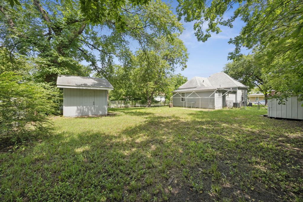 Moore & Nash - Residential