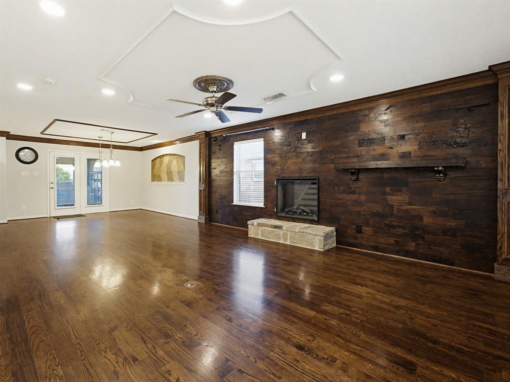 345 Chalkstone Drive