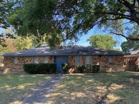 A home in DeSoto