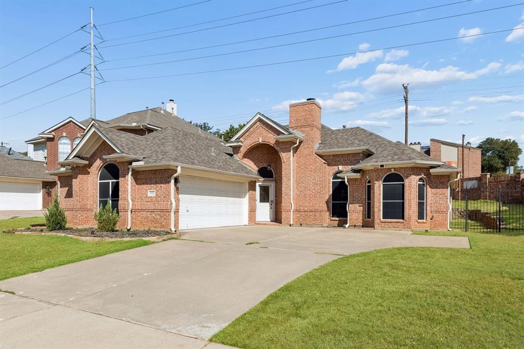 3115 Sandcastle Trail
