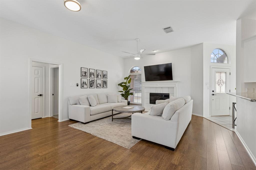 3115 Sandcastle Trail
