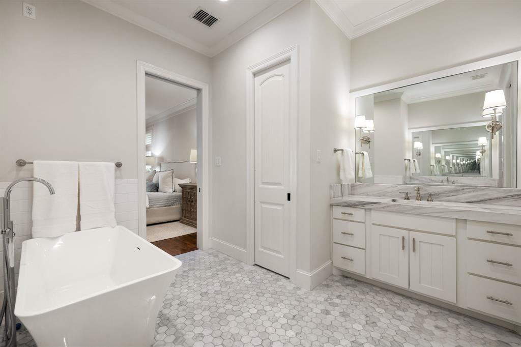 Linwood Place - Residential