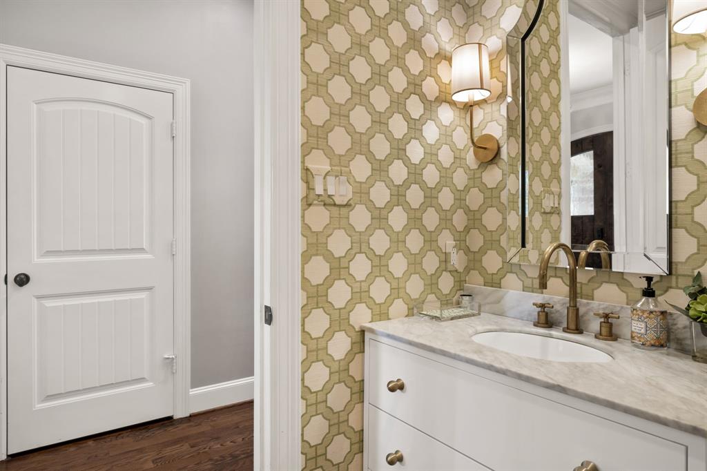 Linwood Place - Residential