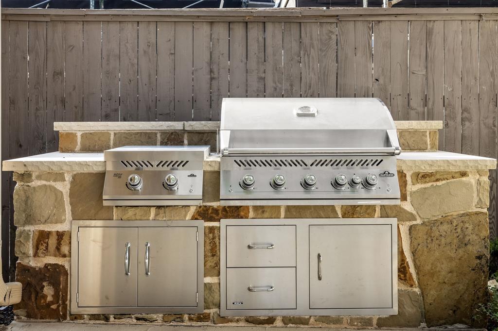 Linwood Place - Residential