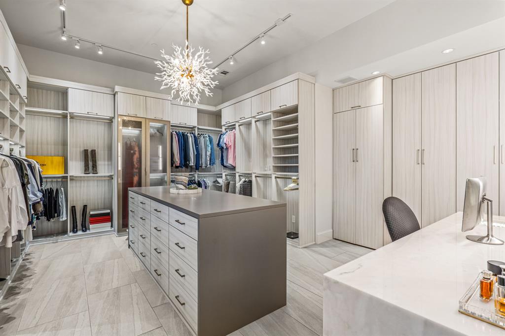 Vaquero Arthur - Residential