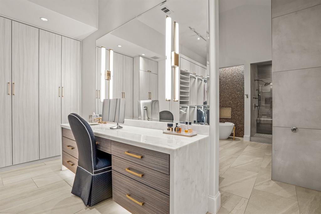 Vaquero Arthur - Residential