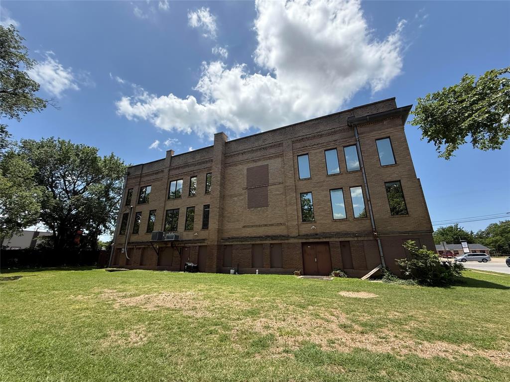 Dumas J P Add - Commercial Sale