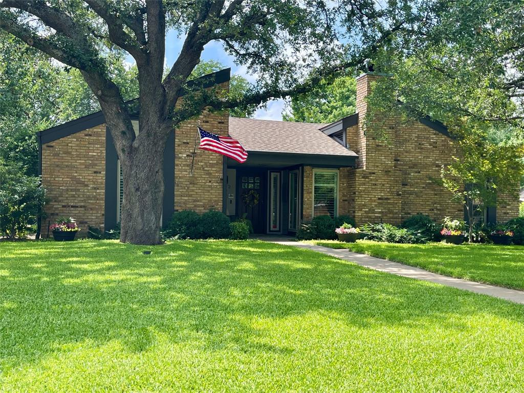 2112 Quail Run Drive