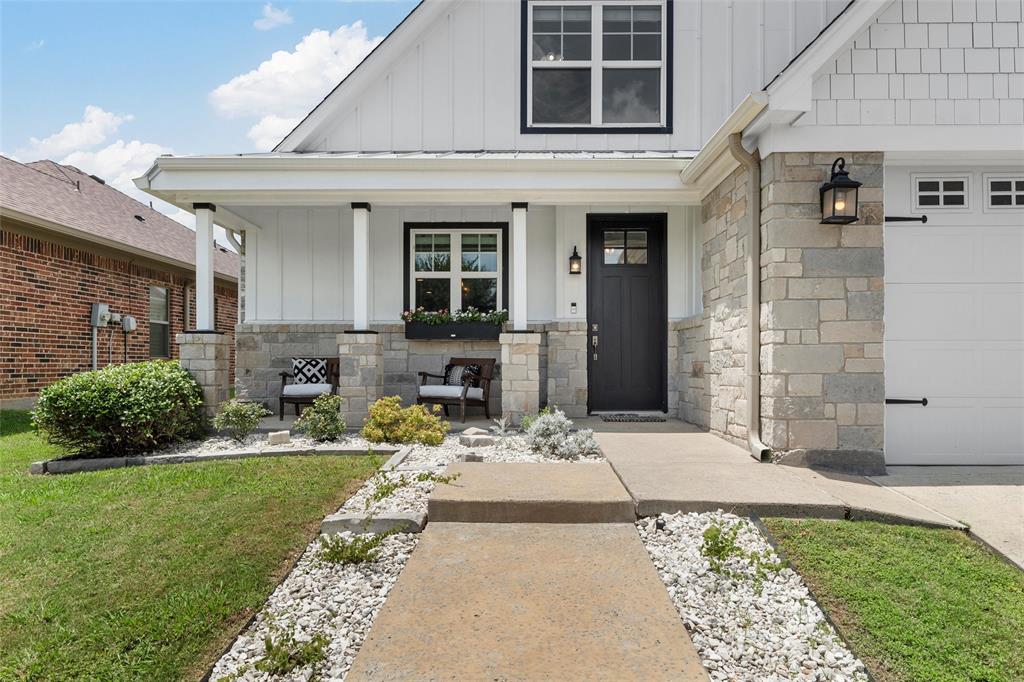38 N Shore Circle