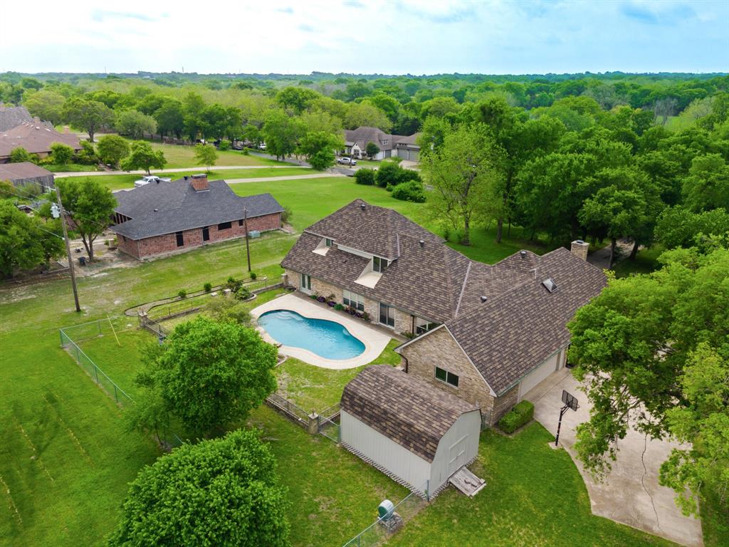 Hollywood Estate - Residential