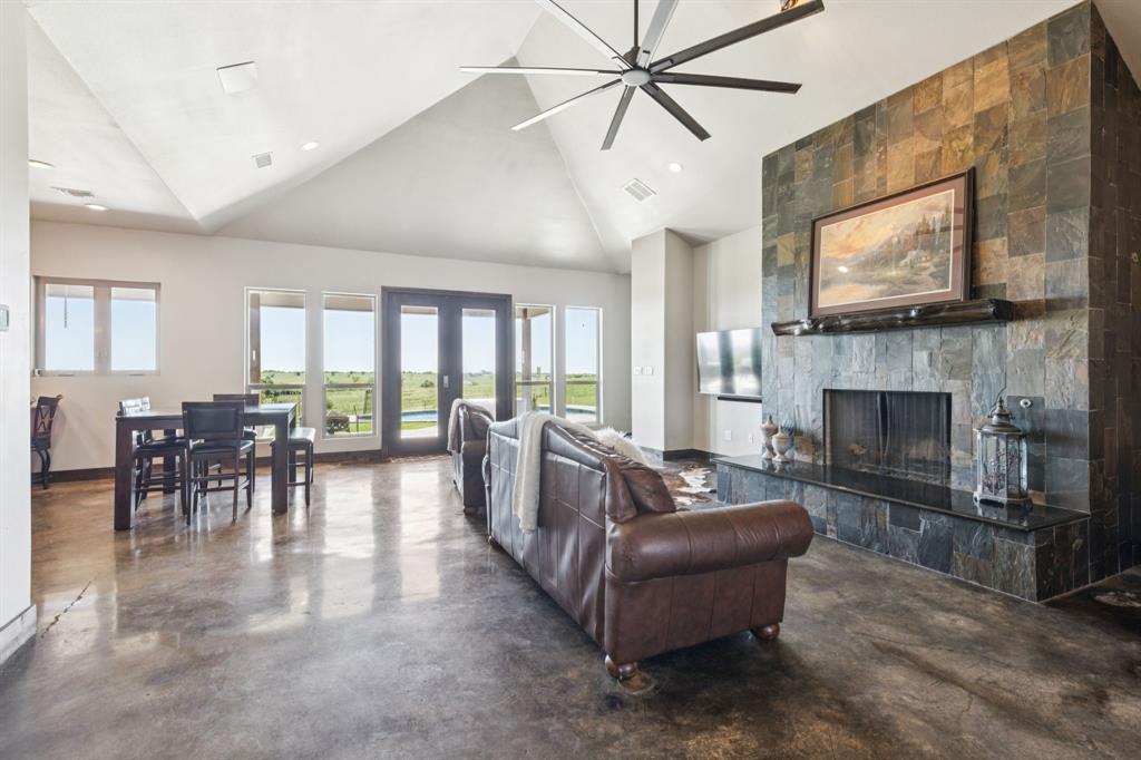 Wagon Trails - Residential