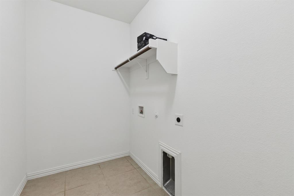 PRESTWYCK PARCEL 17041710B - Residential