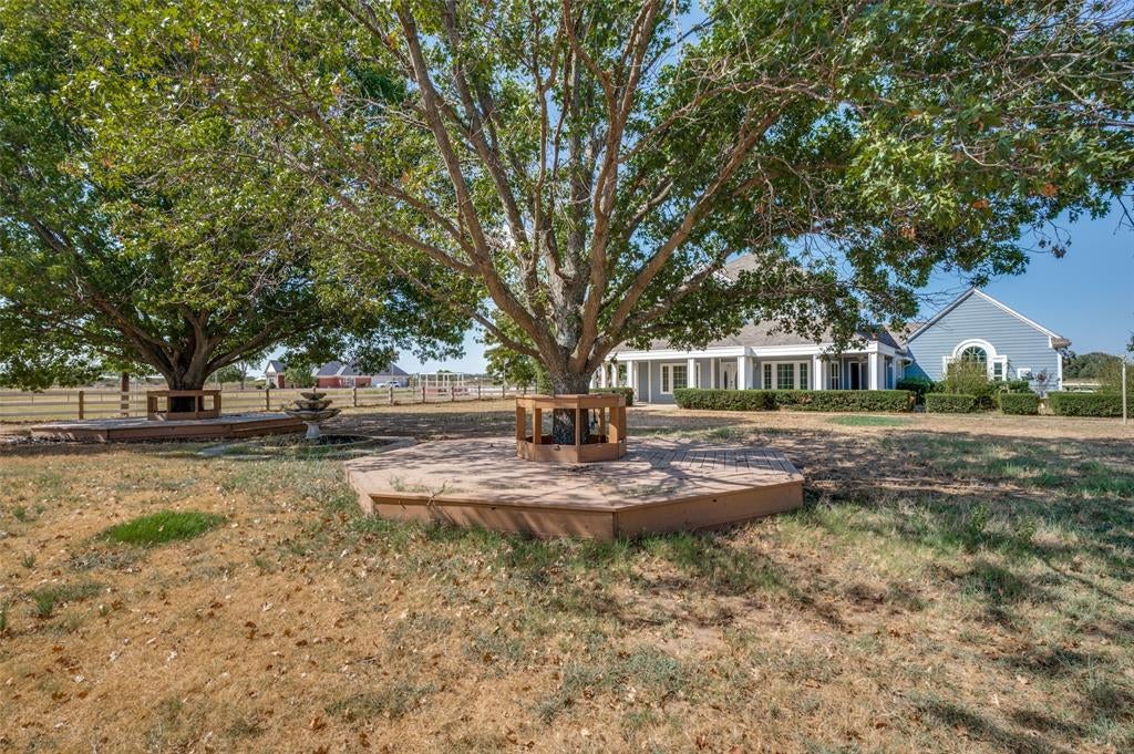 1601 E Blackjack Road