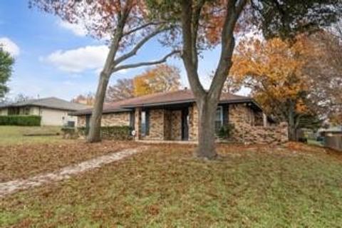 A home in DeSoto